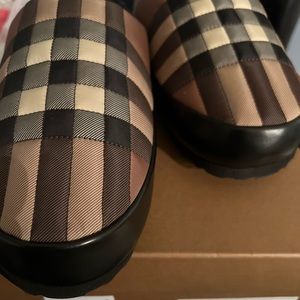 Men’s Burberry Multicolored Brown Slippers